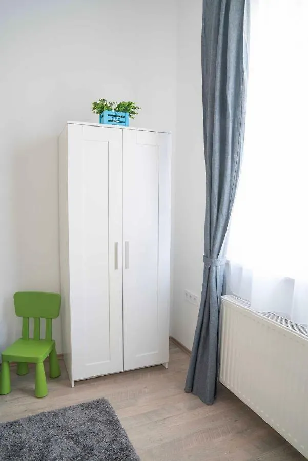 Katus Apartman Apartment Eger