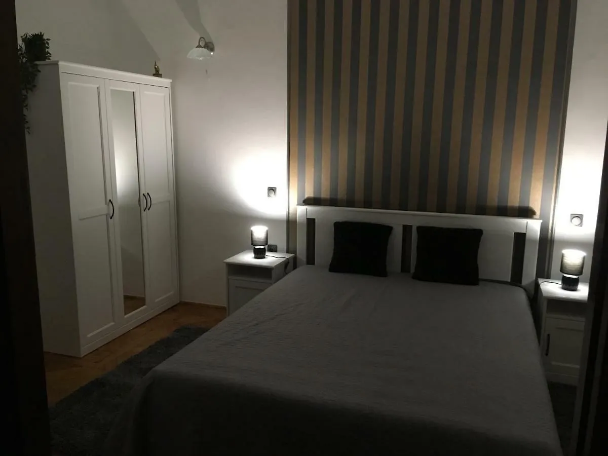 Katus Apartman Apartment Eger